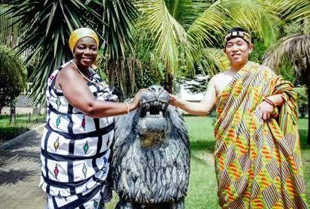 两年前河南小伙意外当非洲酋长，封地百亩老婆随便娶，如今已回国