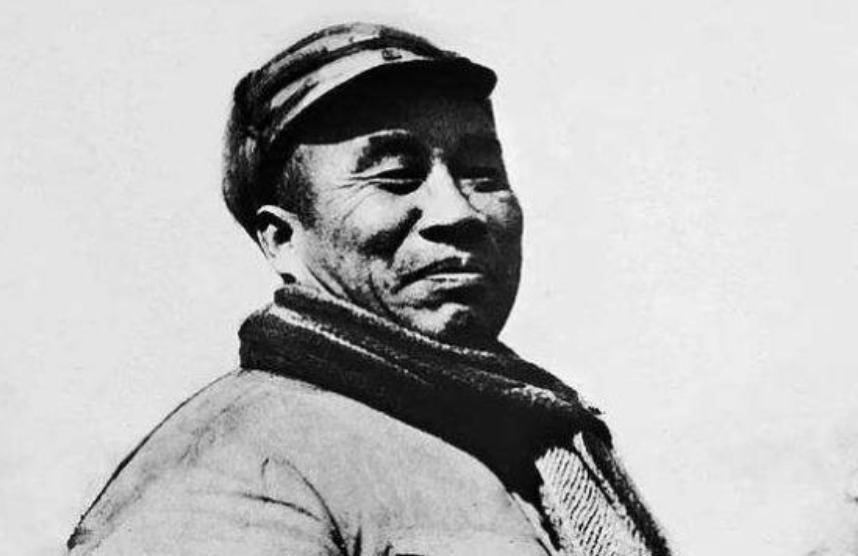 建国初期共十大元帅,为何只有其中三位被毛*东泽**称之为“老总”