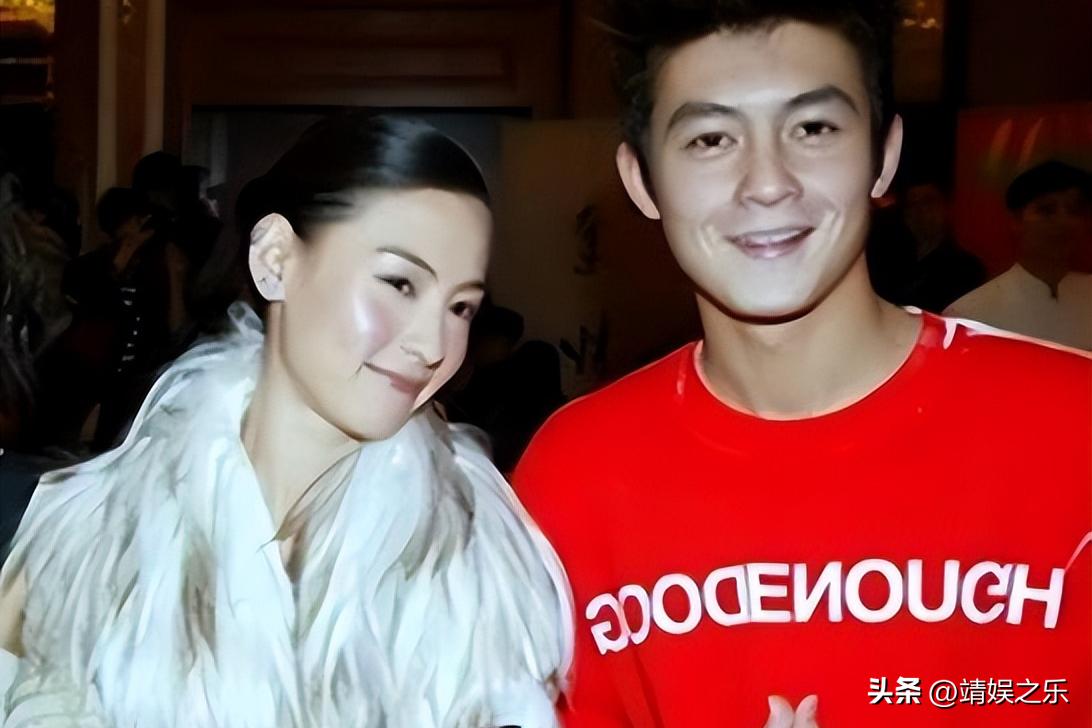 王菲谢霆锋复合七年首合体,王菲谢霆锋挽手同回北京在撒狗粮