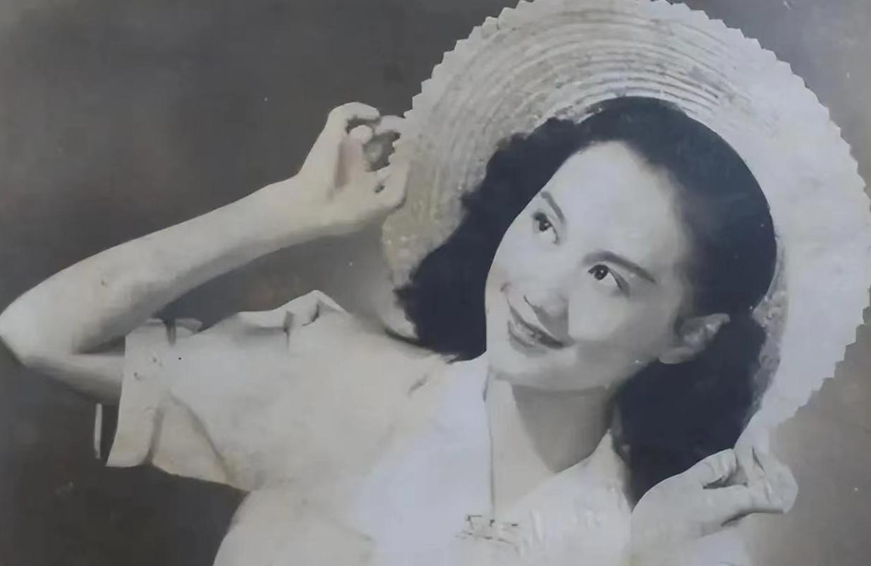 幸运的民国名媛：一婚遇渣男，二婚被富商独宠50多年，百岁仍优雅