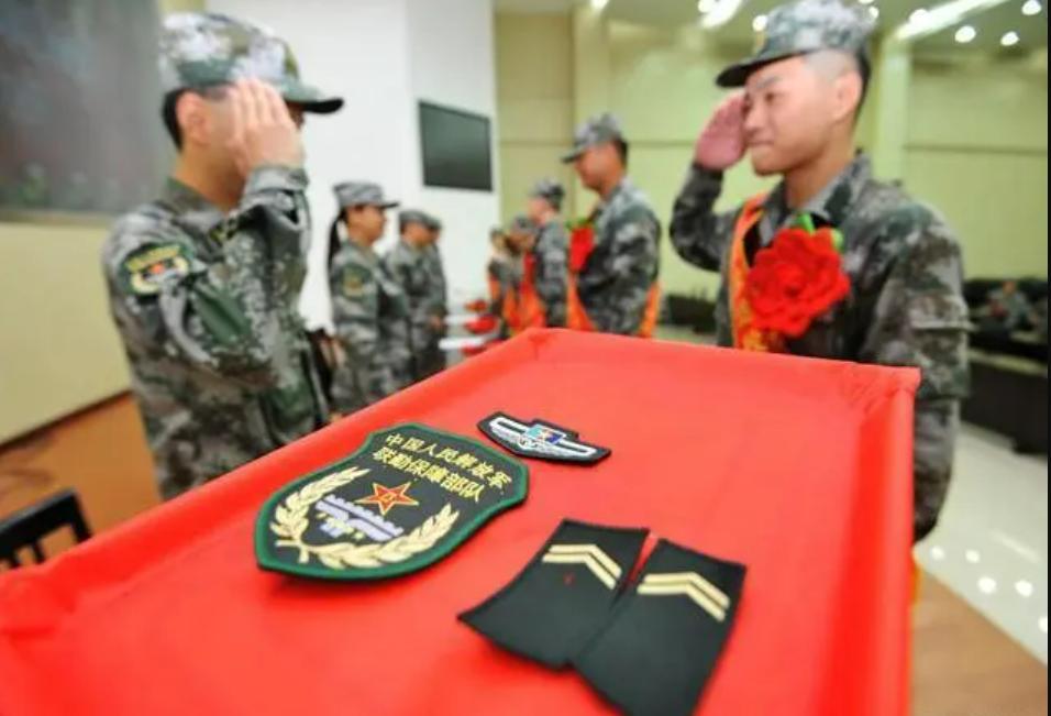 高中生参军能留队吗,大学在校生参军建议留队吗