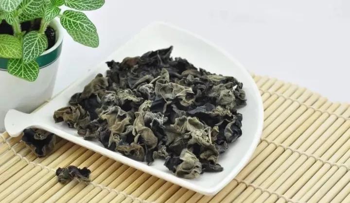 木耳的功效和作用是什么,木耳的功效与作用好处有哪些