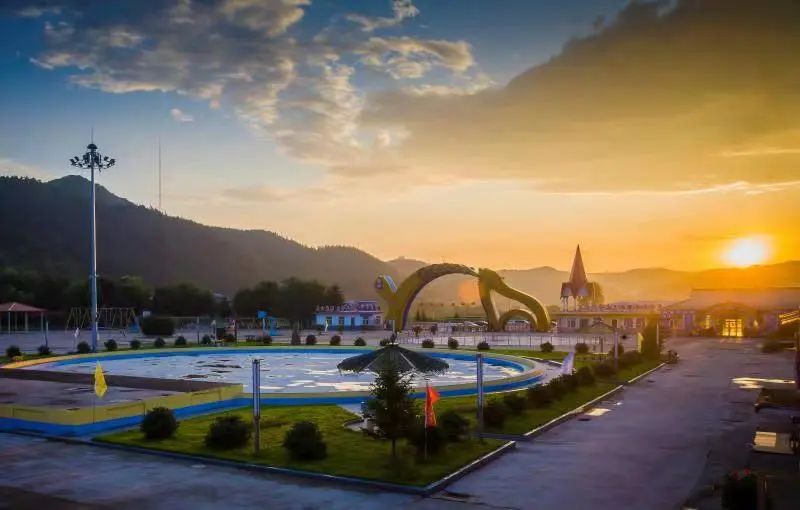 黑宝熊乐园需要自带泳圈吗,2020年黑宝熊乐园门票