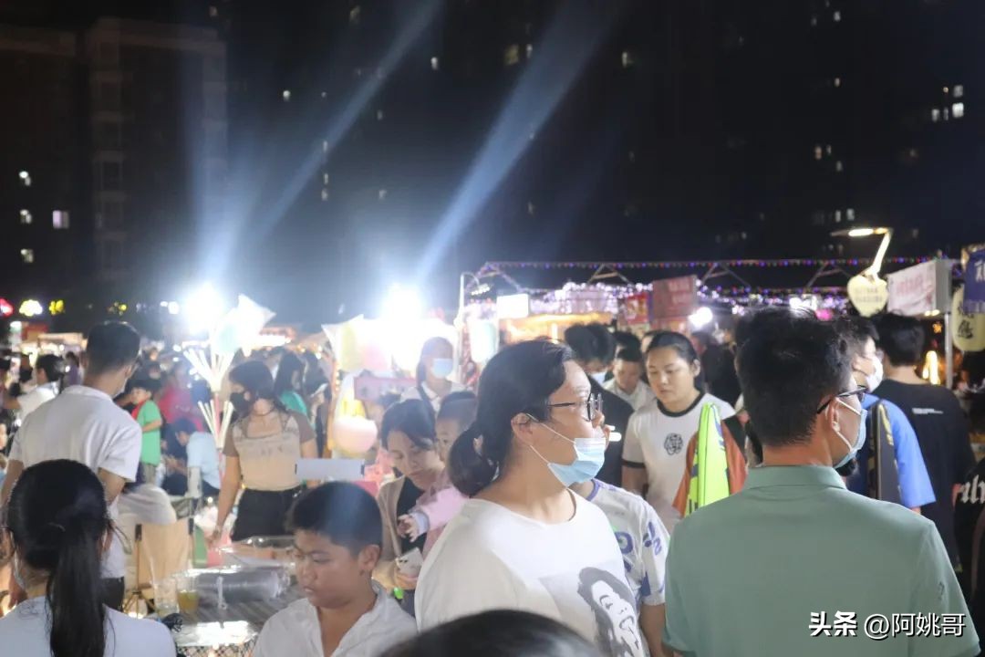 贵港三大夜市,贵港夜市摆摊最新信息