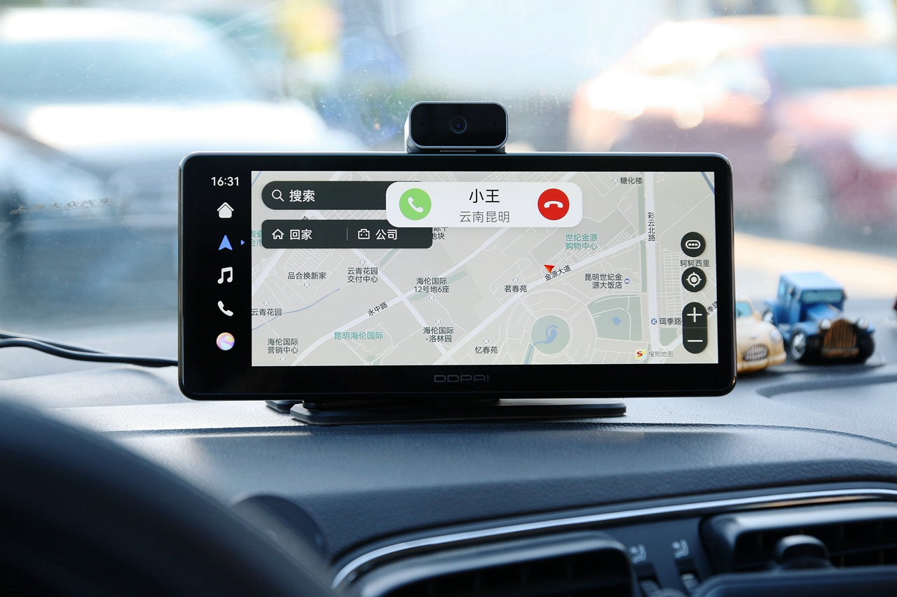 华为鸿蒙智联车载智慧屏评测,鸿蒙智联车载智慧屏s50可以投屏吗