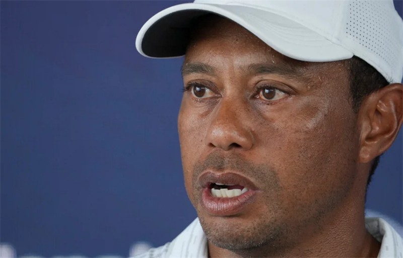 “体坛首富”的浪荡情史,娶了保姆,却有100多位情人