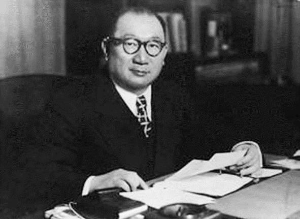 中国第一位留美女性，宋家王朝话事人，为敛财无所不用其极