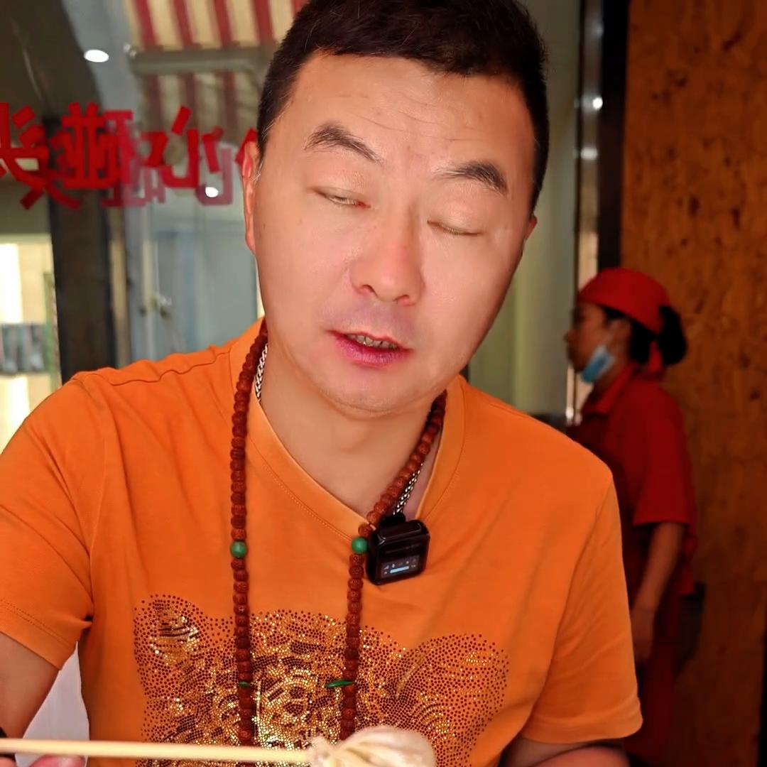 老店特色狗不理包子,中华剧院附近狗不理包子