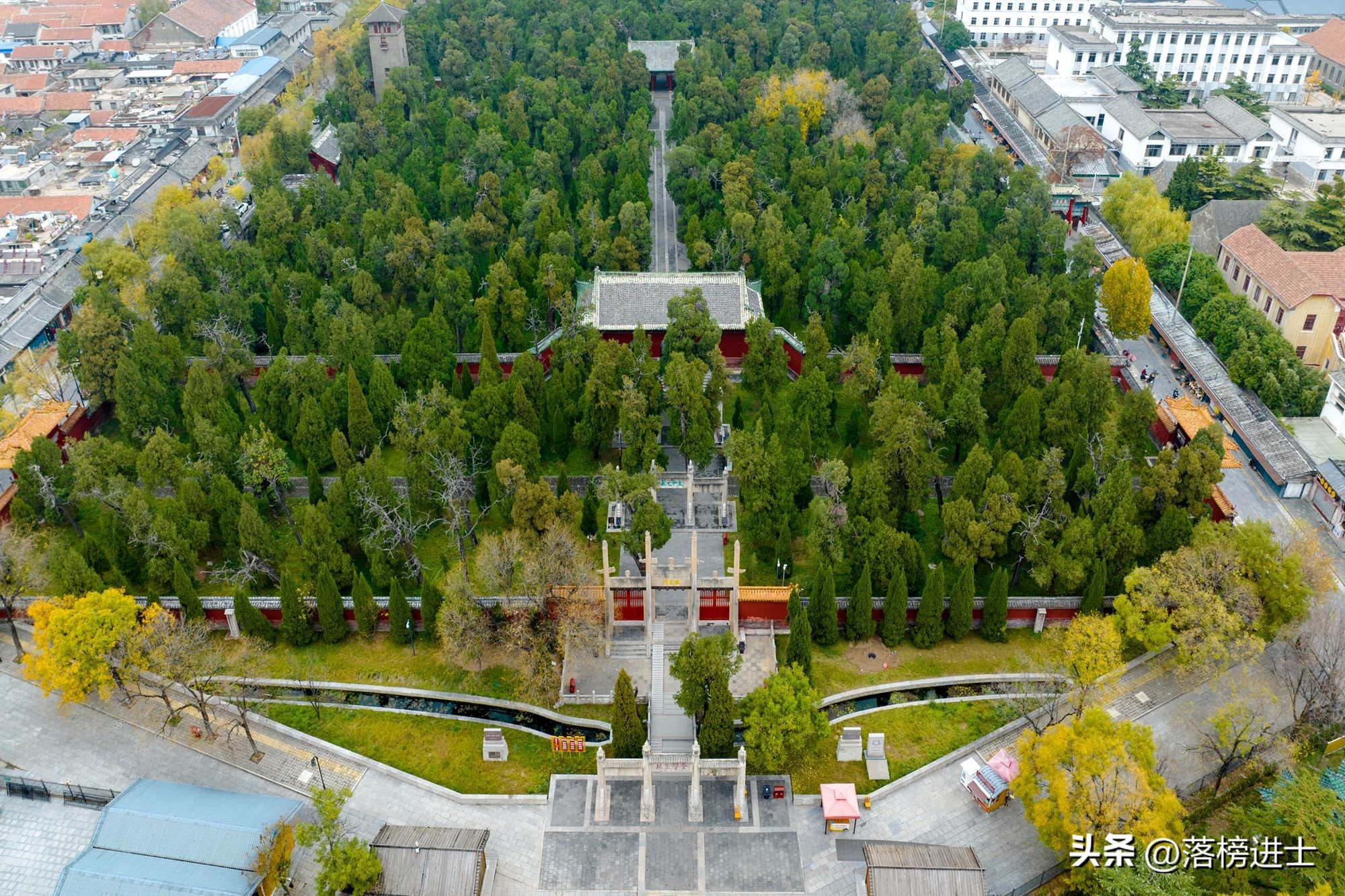曲阜孔庙被称为文庙之首,曲阜孔庙全景