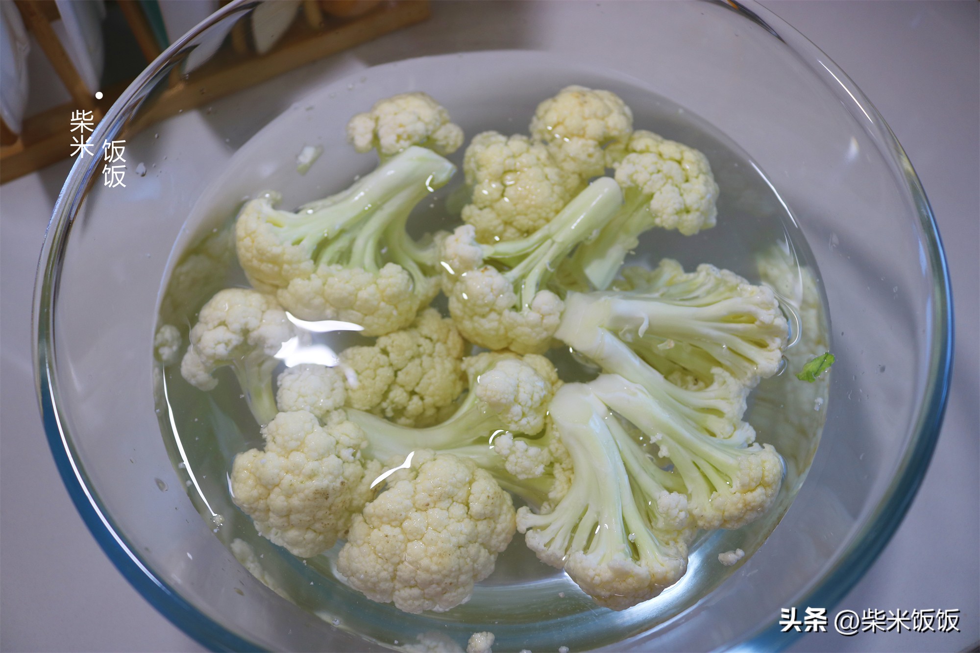 一道超级下饭的家常花菜鲜脆爽口,花菜怎么炒又脆又入味呢