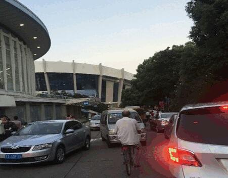 徐家汇城市运动公园,徐家汇体育公园焕新颜