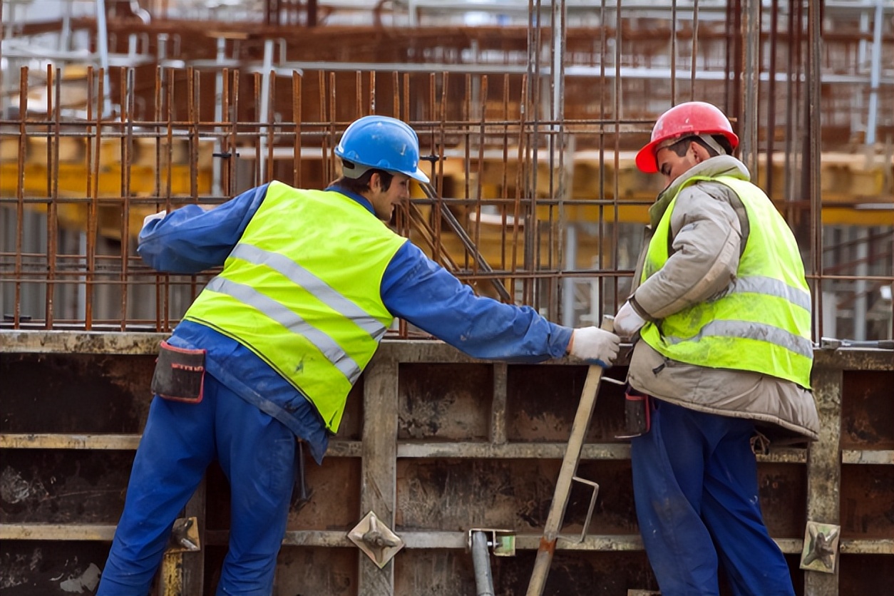月薪3000元招不到农民工,用工荒为什么工作还不好找