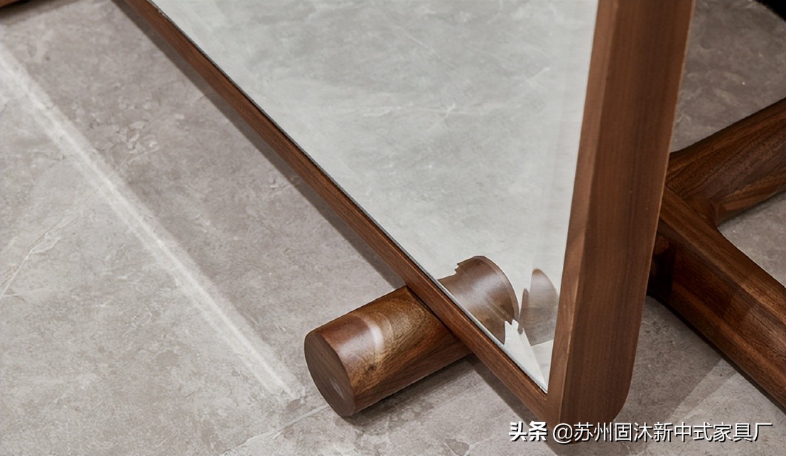 禅意新中式原木大平层,新中式原木禅意软装元素