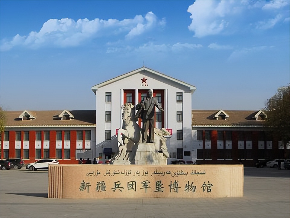 贯彻落实上级党组织工作部署,贯彻落实党委部署方面