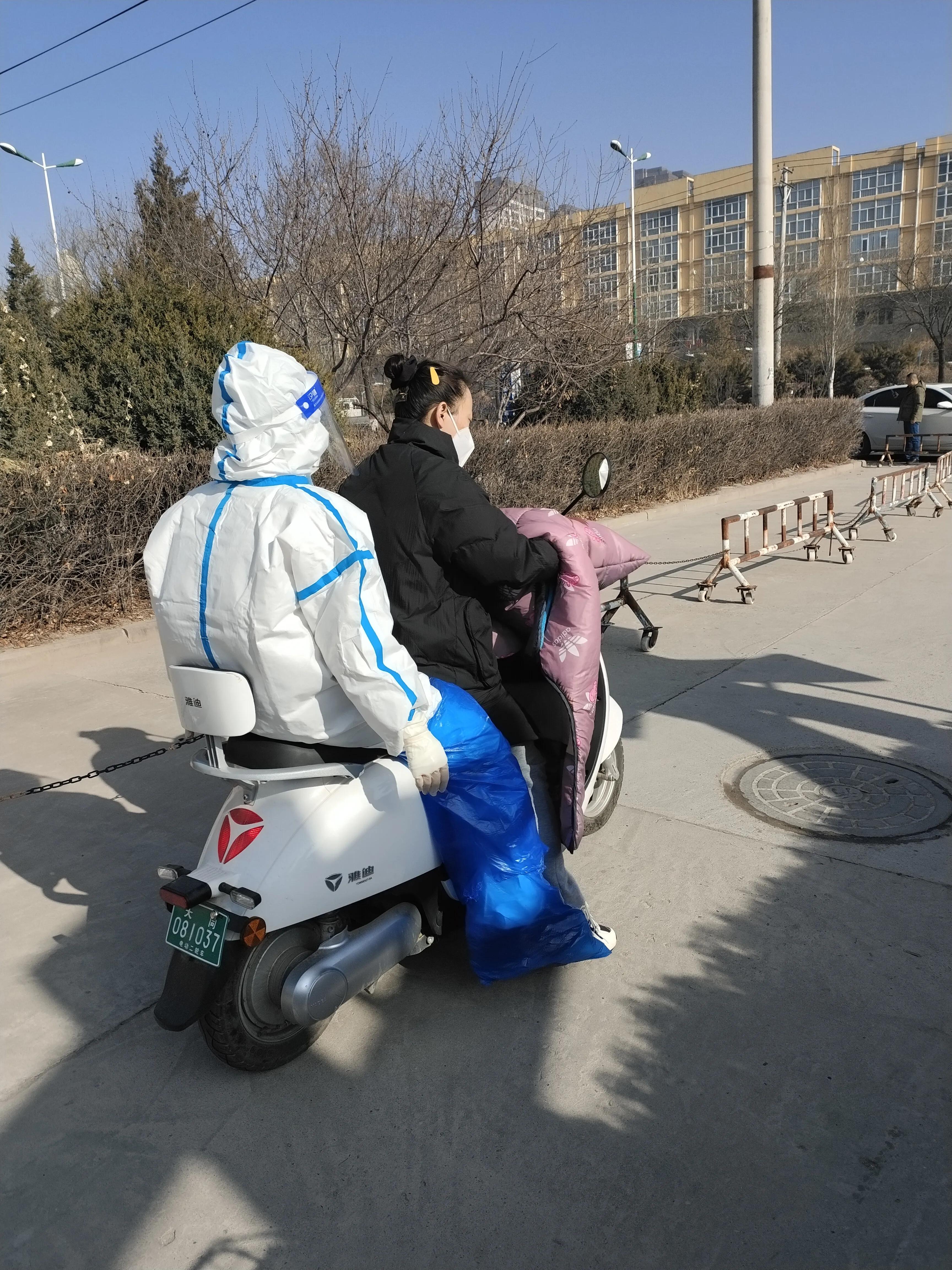 卑微的爱情该坚守吗,卑微还是高贵