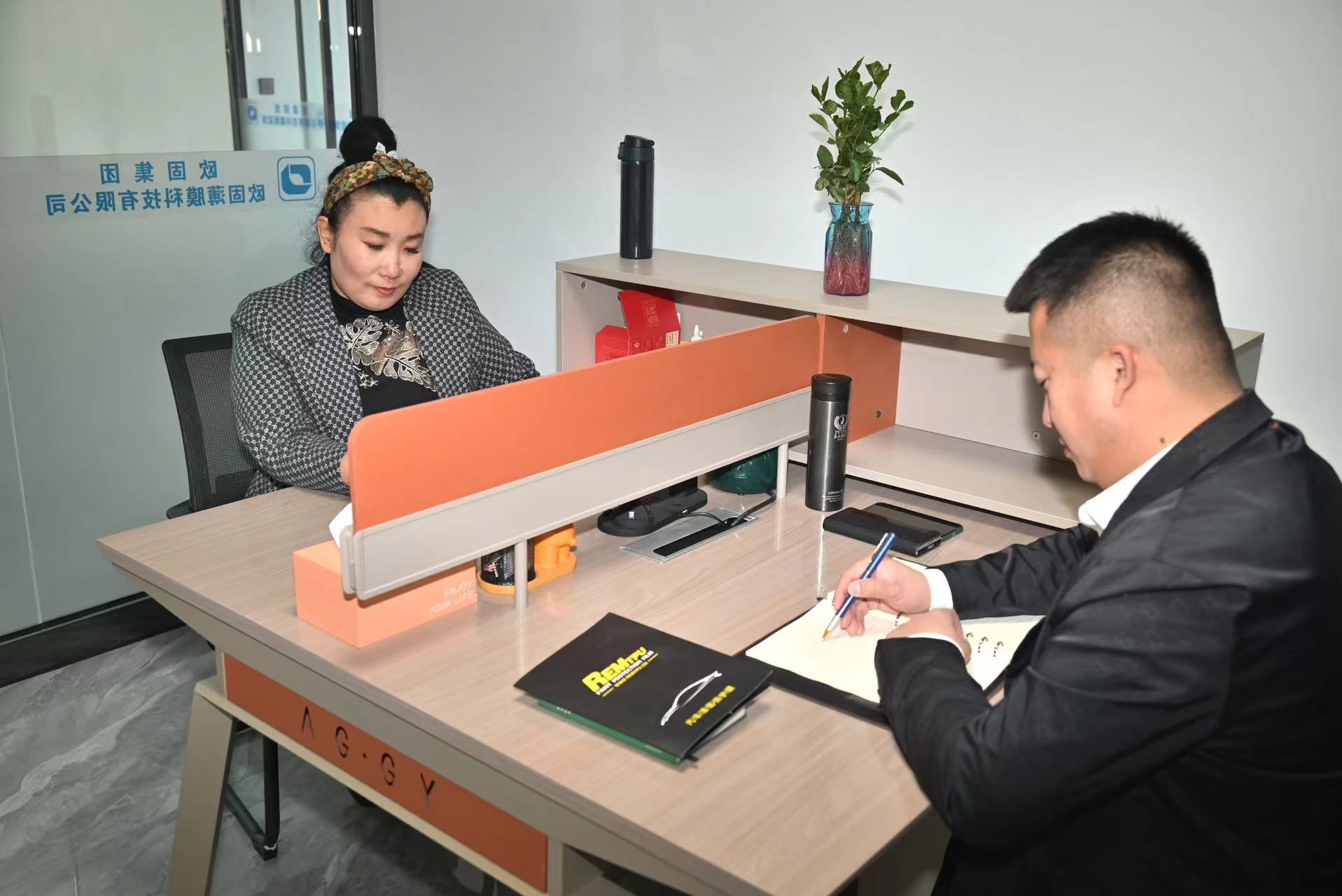 辽宁欧固科技集团有限公司打造车衣膜中的天花板