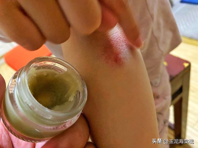 泰国导游带买青草膏,泰国卖青草膏