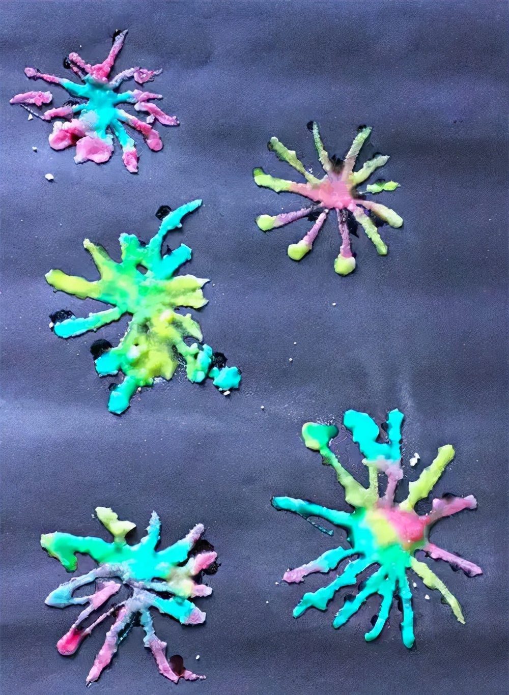 幼师素材】新年手工制作（灯笼+爆竹烟花+中国龙）