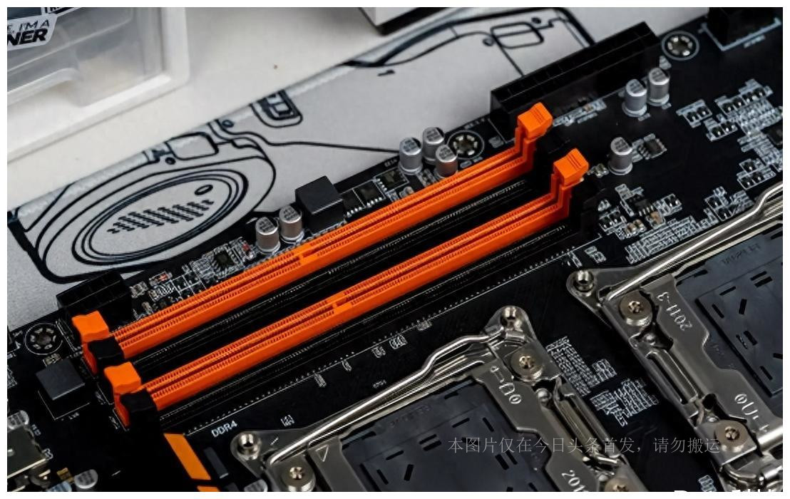 服务器双cpu用什么主板,至强cpu双路架构