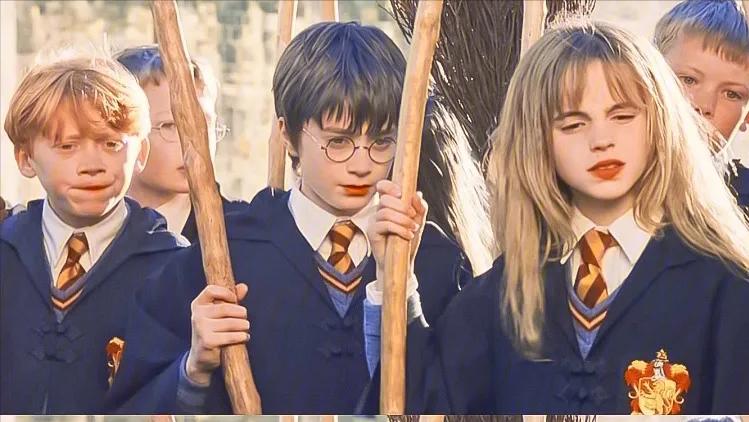 电影艺术中的风格意境和品味,电影呈现比戏剧更高的时空灵活度