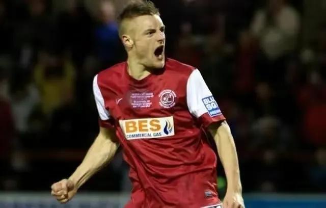 盘点那些半路出家的足球运动员,足坛十大贫民窟走出来的巨星