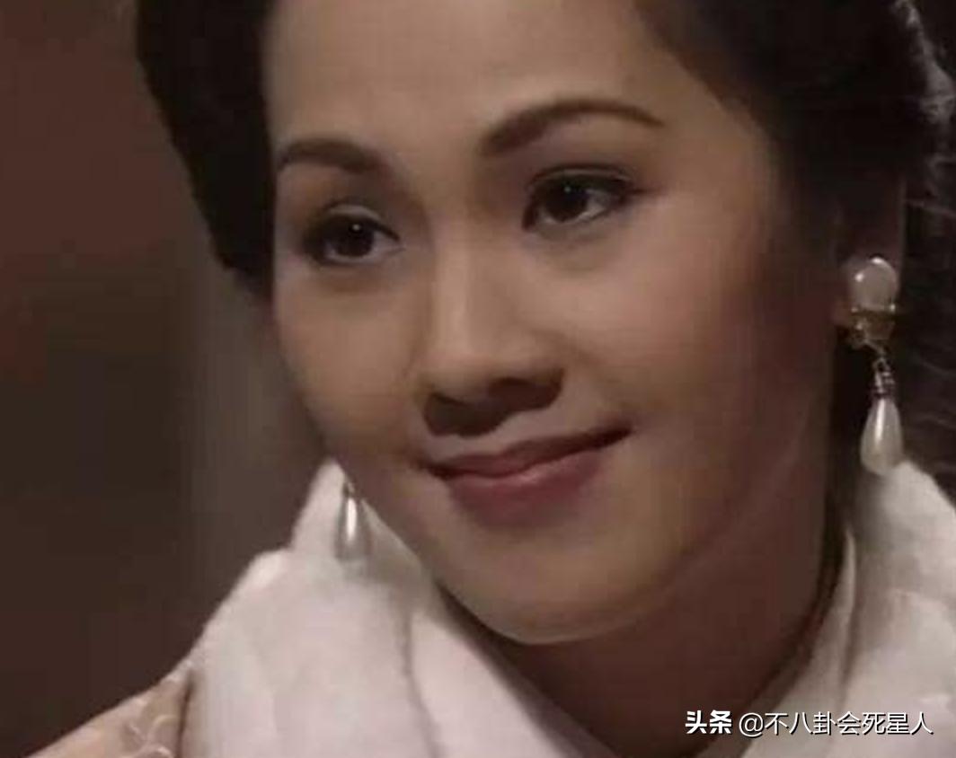 特别漂亮却不火的女明星,长得不漂亮但是很有演技的女明星