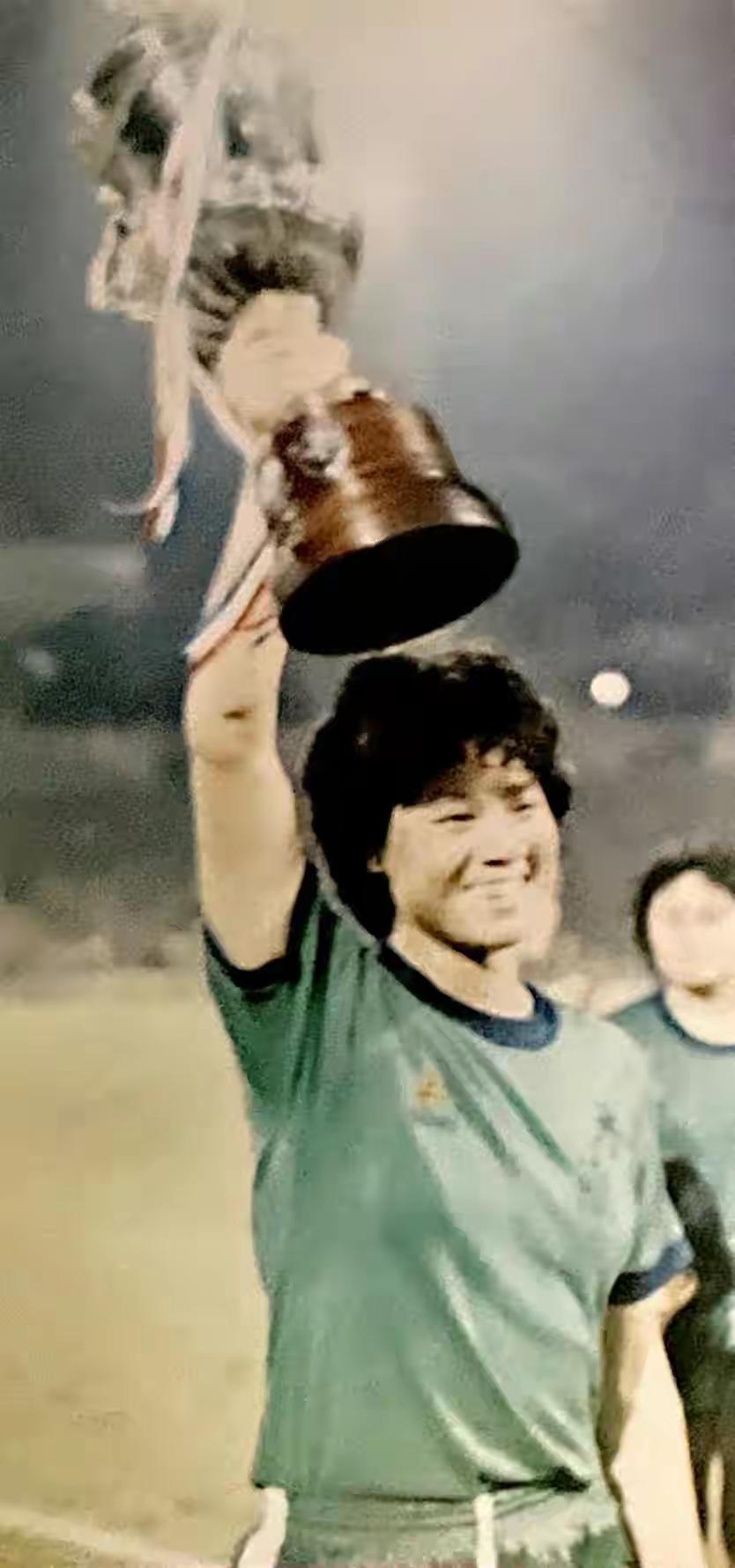 百年华人第一人,百年足球第一人