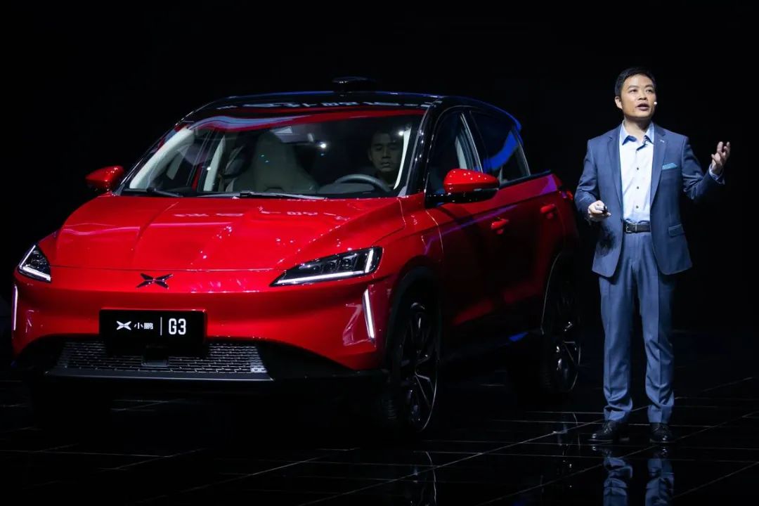 何小鹏创业遇贵人完整版,何小鹏辞职创业的朋友圈