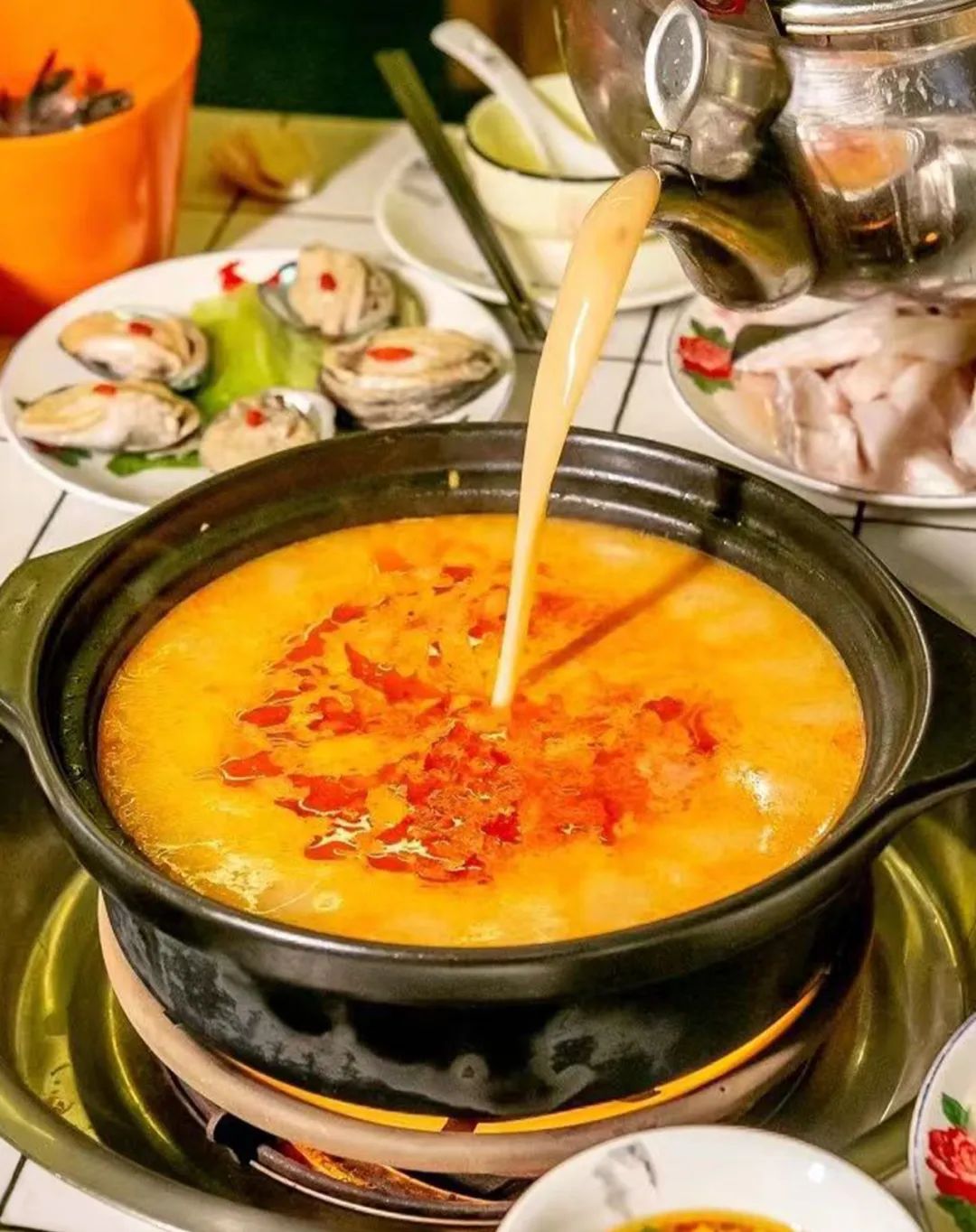 广西酸笋番茄煮酸汤鱼,贵州酸笋酸汤鱼