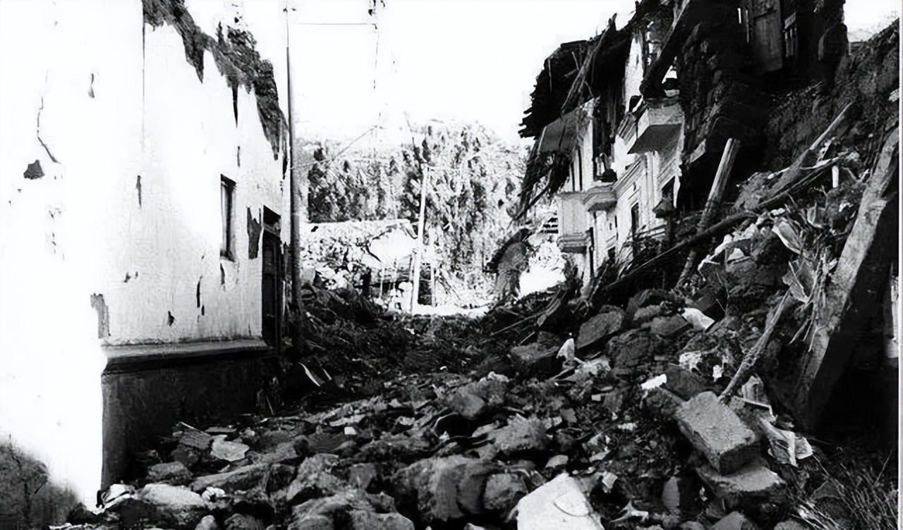 往年智利地震真实现场视频,智利发生地震死了多少人