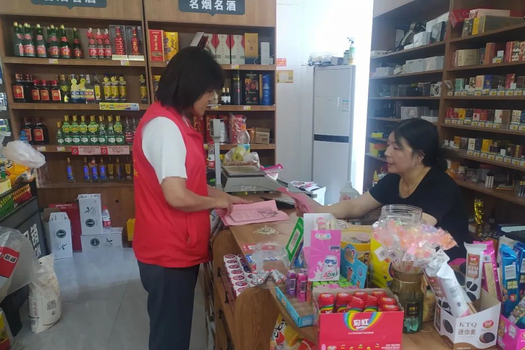 无偿献血爱心传递正能量,无偿献血传递真情用爱心延续生命