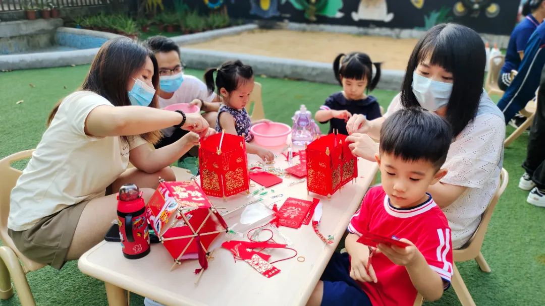 心怀皓月，致敬师恩，百仁幼儿园中秋节教师节双节主题系列活动