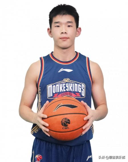 cba赛场有多少人,cba十大得分后卫排名