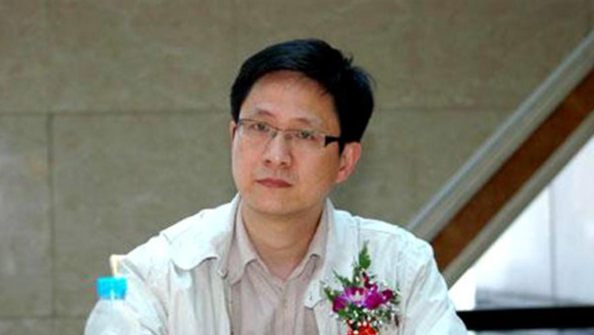 央视劳春燕履历,央视劳春燕和老公