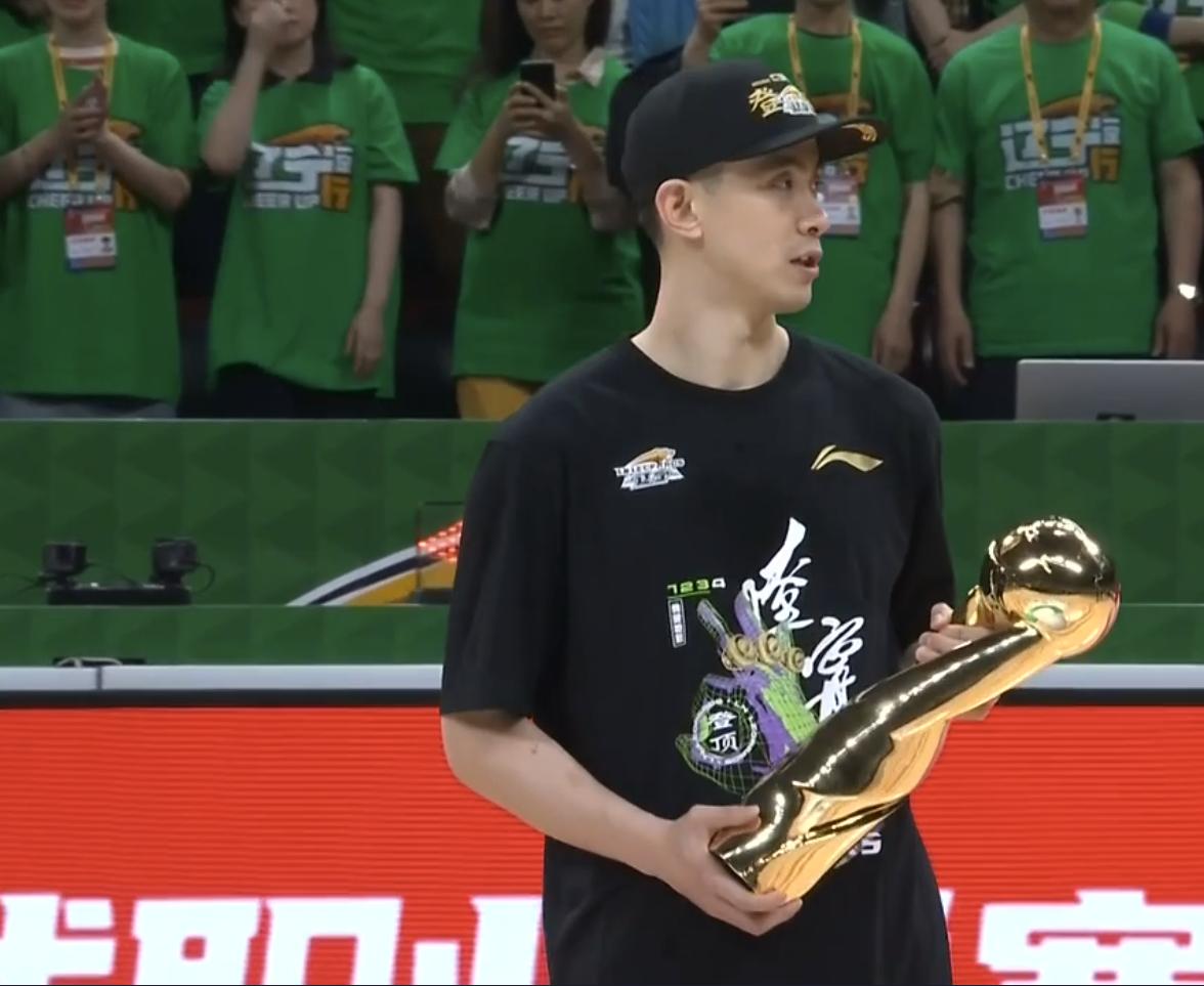 辽篮总冠军衣服,浙江队夺冠球衣