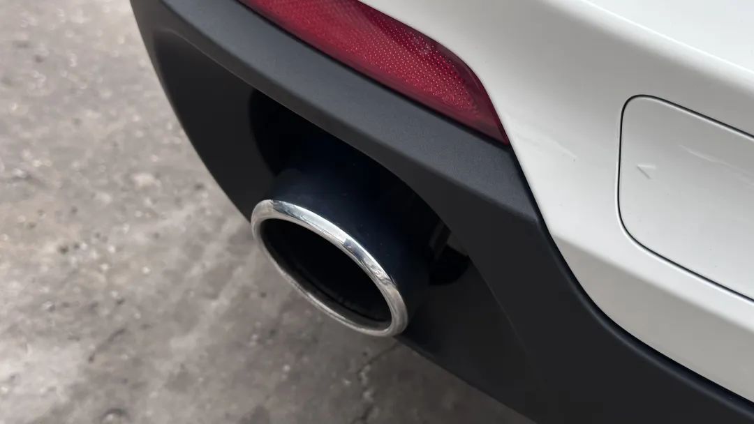 经典老车宝马x5翻新,宝马x5二手车整备翻新费用