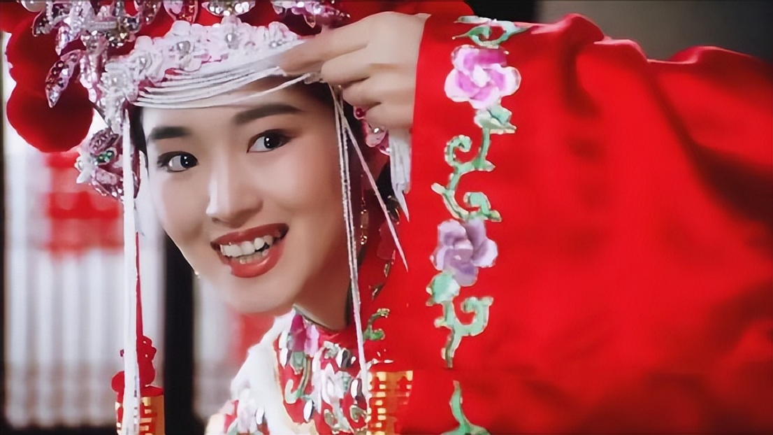 星爷版唐伯虎点秋香两张图,星爷唐伯虎点秋香谁能比我惨片段