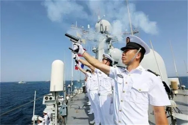 中美两军未来冲突胜负的关键地点,关岛的部署与双方攻防能力计算