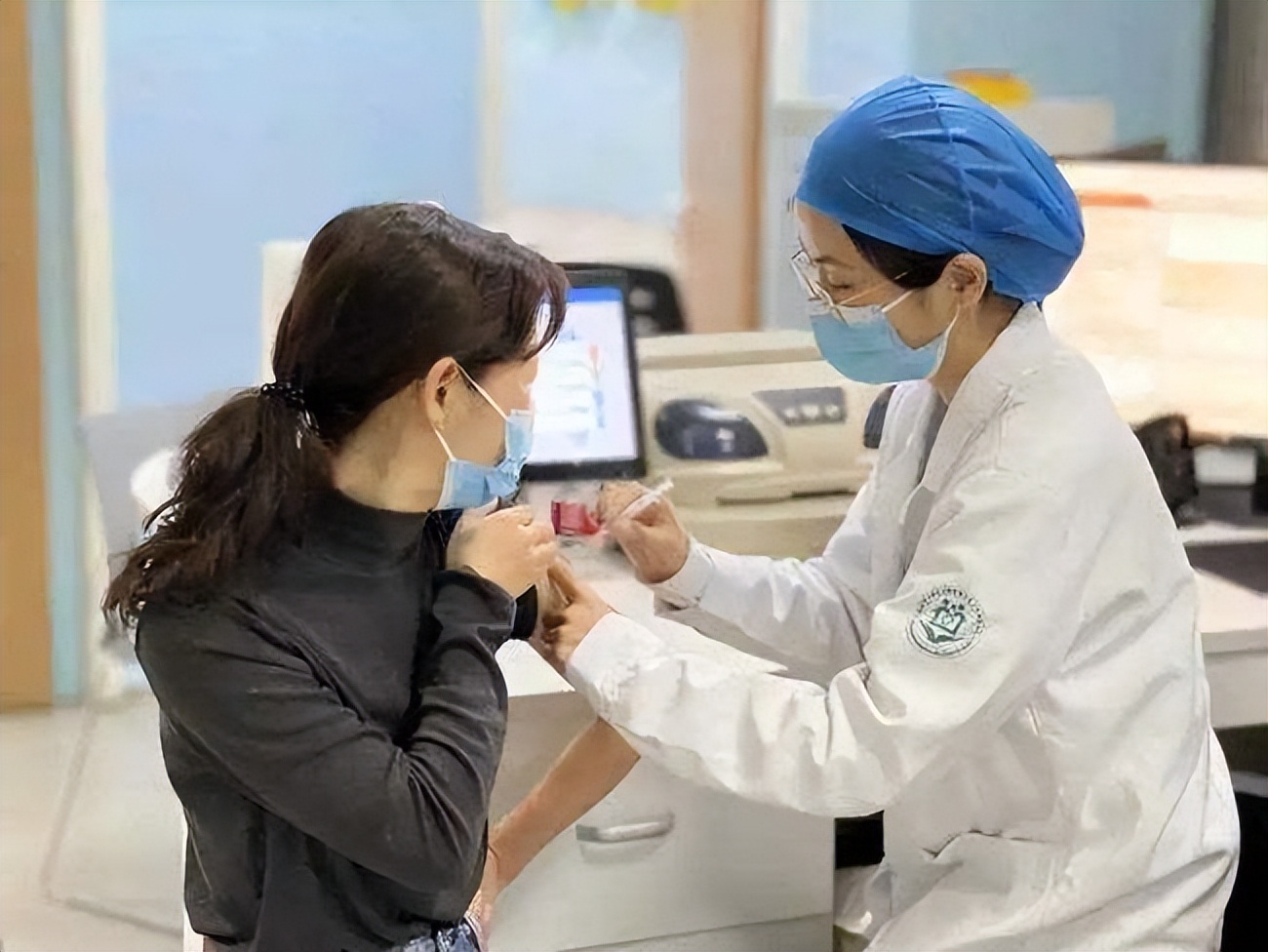 接种第三针新冠疫苗需要注意什么,2022年第三针新冠疫苗在哪里接种