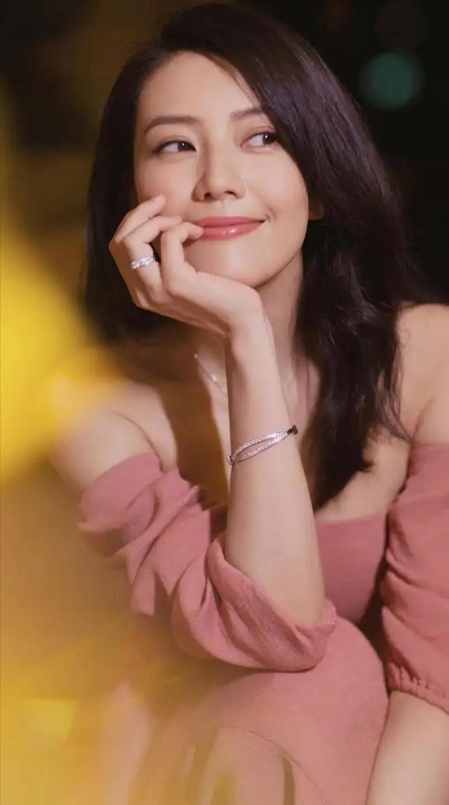 巴西足球太太团大比拼,巴西世界杯决赛德国太太团