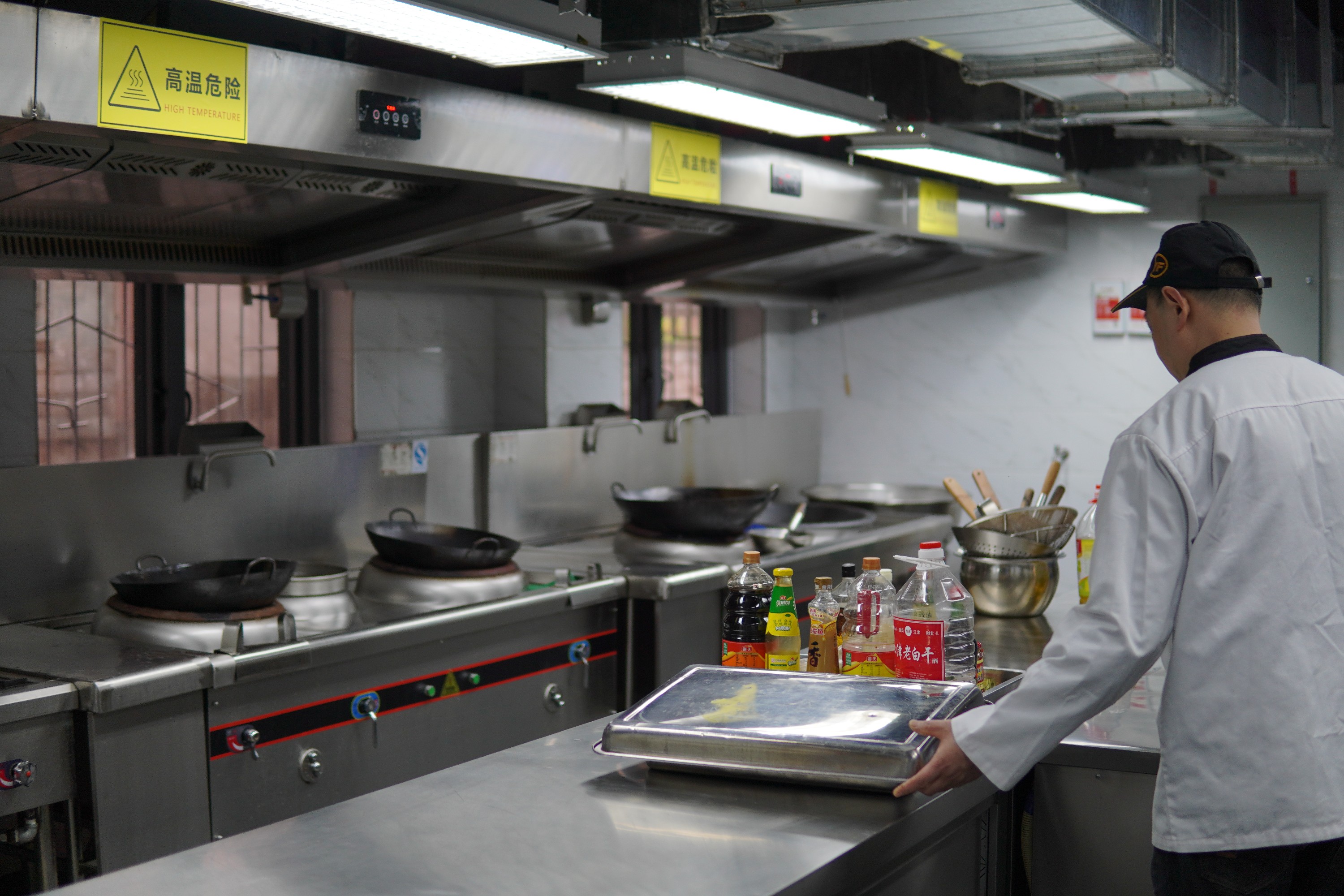 重庆机关单位食堂承包外包,重庆工厂食堂承包模式图