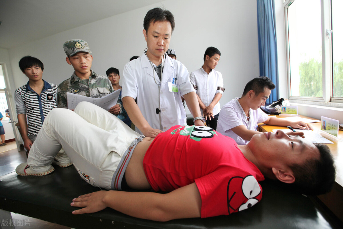 想当兵如何矫正视力,想当兵但是近视怎么办