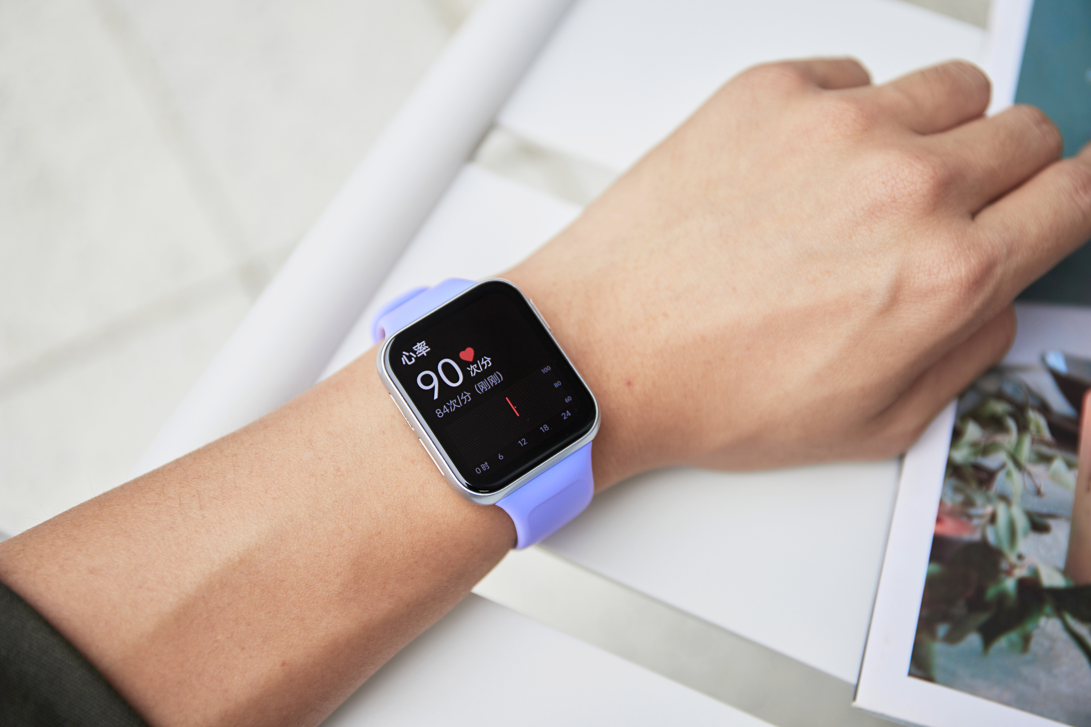 900块买智能手表还是手机,900元左右的运动智能手表