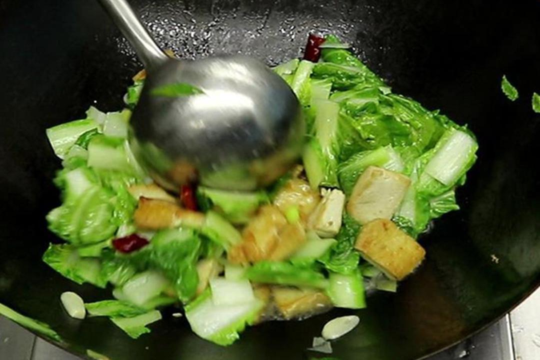 小雪节气民间有吃三宝的习俗,今日小雪奉上一份过冬指南