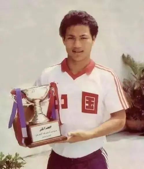 现任男足主教练李铁,前男足主教练李铁近况