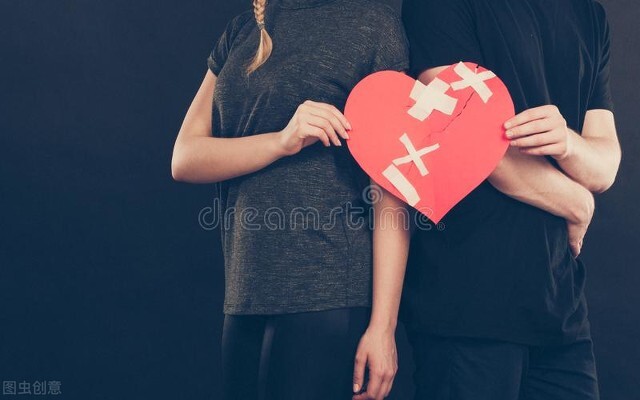 神秘男子事件,神秘男人送花