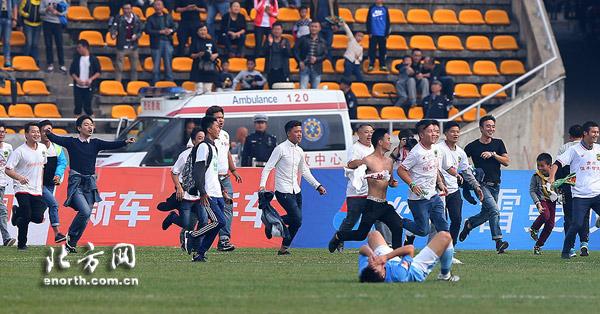 鍥炲繂閭ｄ簺骞寸殑蹇箰鏃跺厜,鍥炲繂閭ｄ簺骞寸殑蹇箰