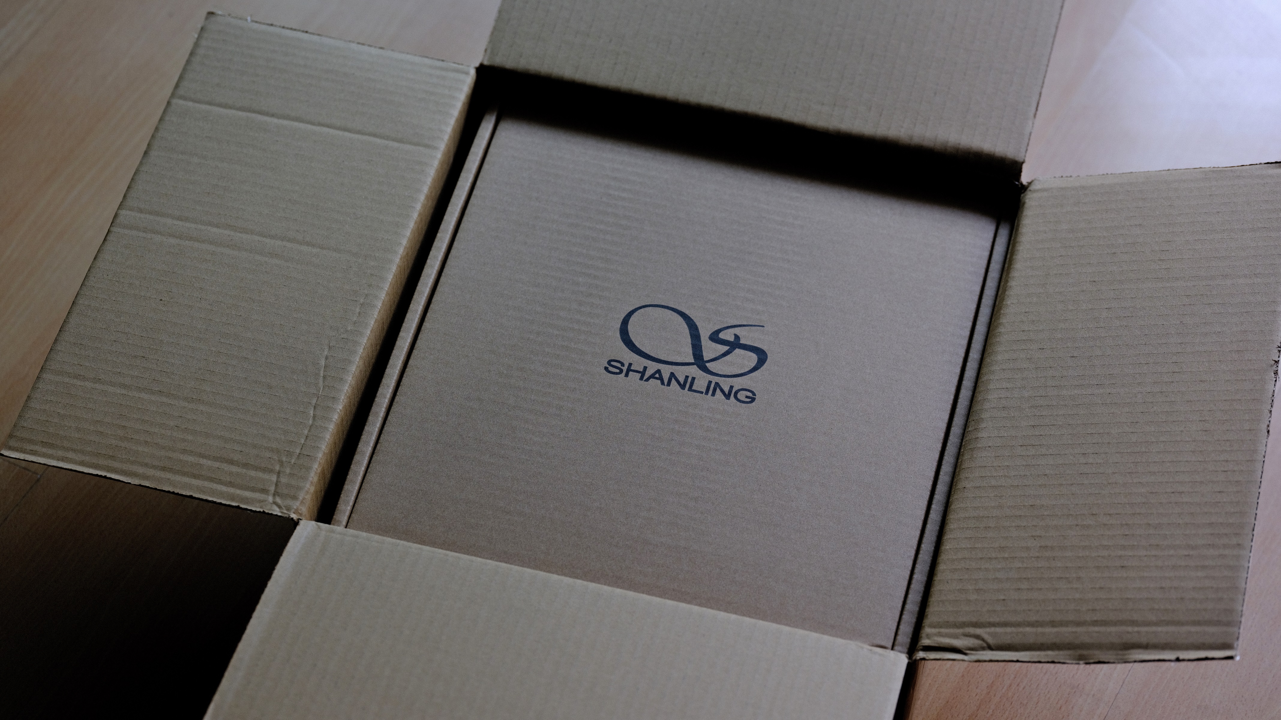 整个给你—山灵EM7强叔简评