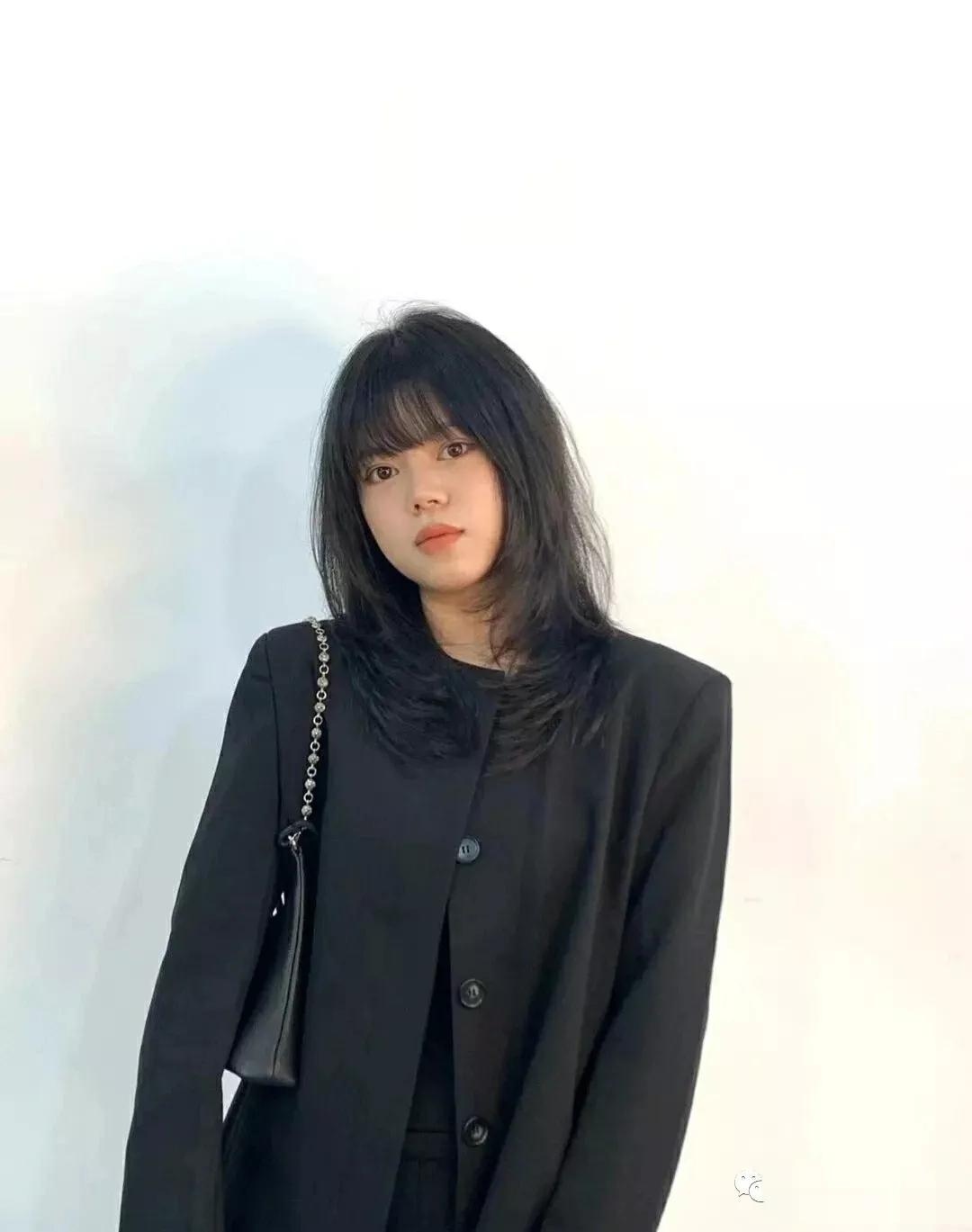 中长发高层次烫发中年人,高层次中长发发型烫发教程