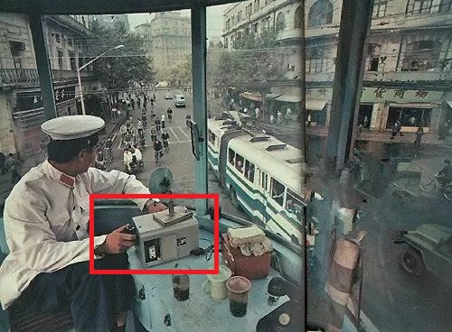 「电影中的上海在哪里?」(8)1979《小字辈》